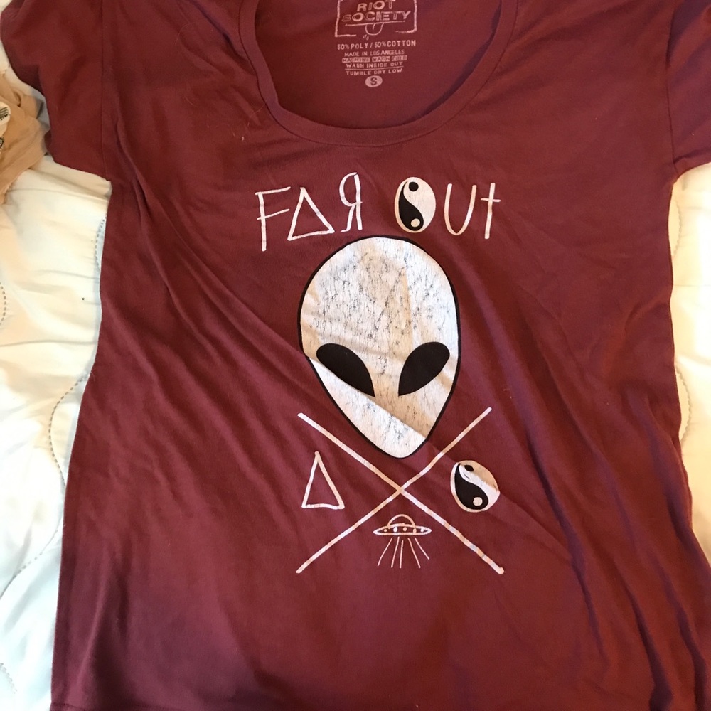 Far out T-shirt